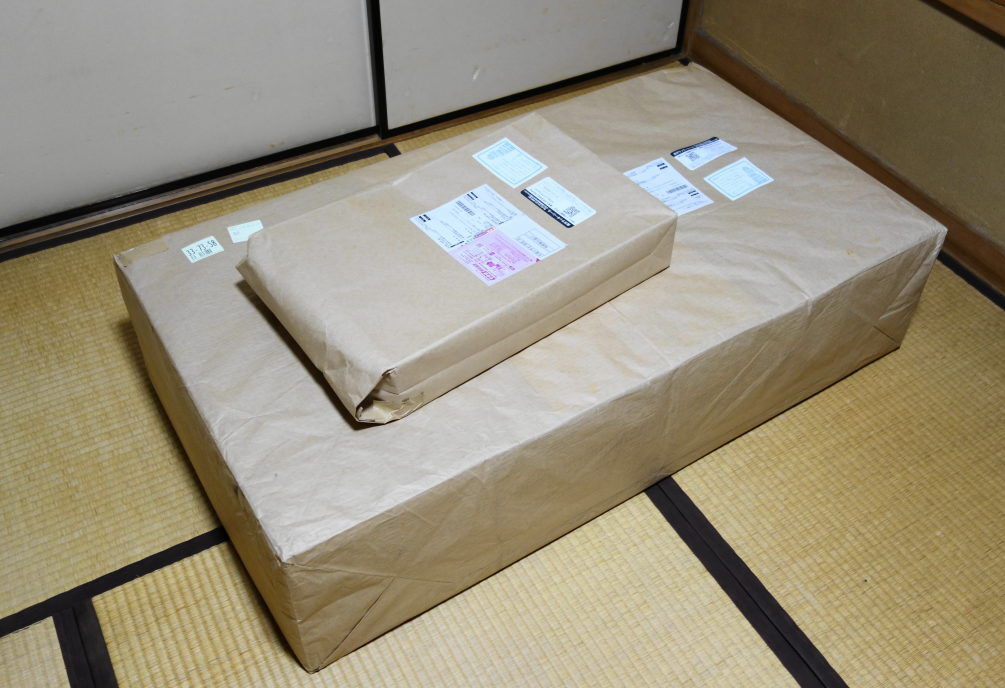 ムアツマットレスのスタンダードが到着した時の梱包状態