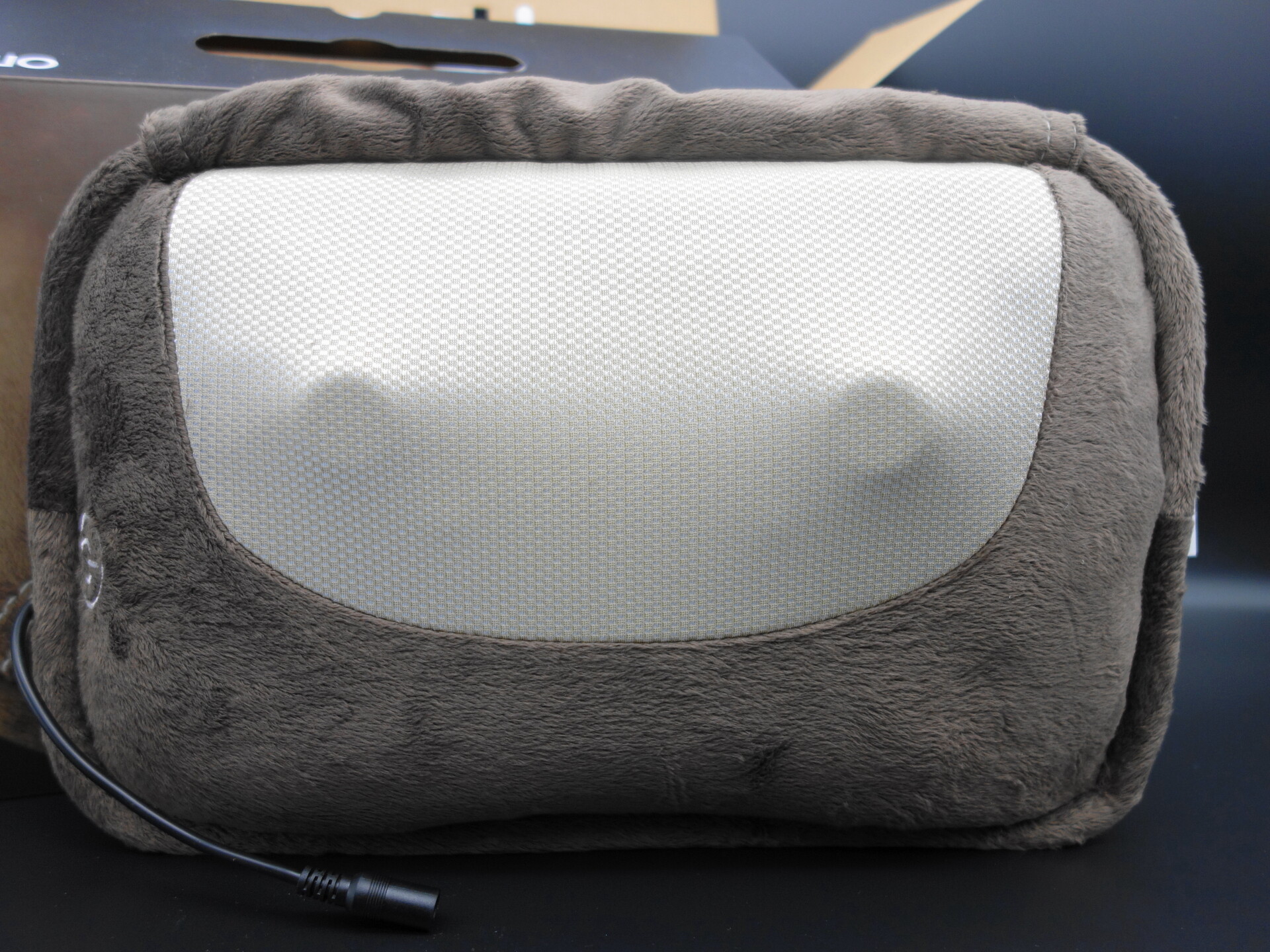 オムロンのマッサージクッションの使い方