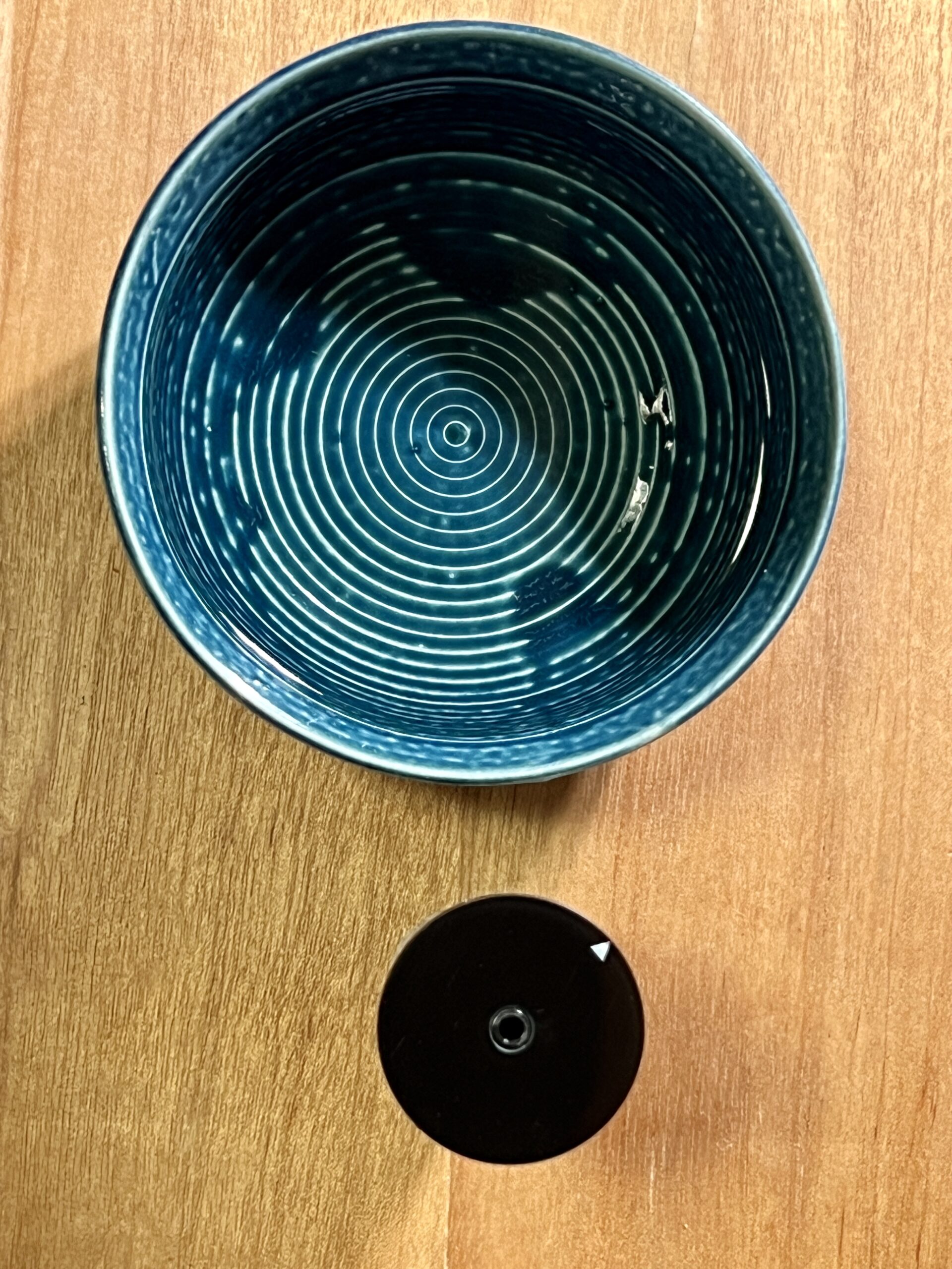 リュクスのノズル部分を熱湯に入れるときの様子