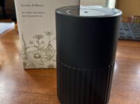 リュクスとパッケージの箱