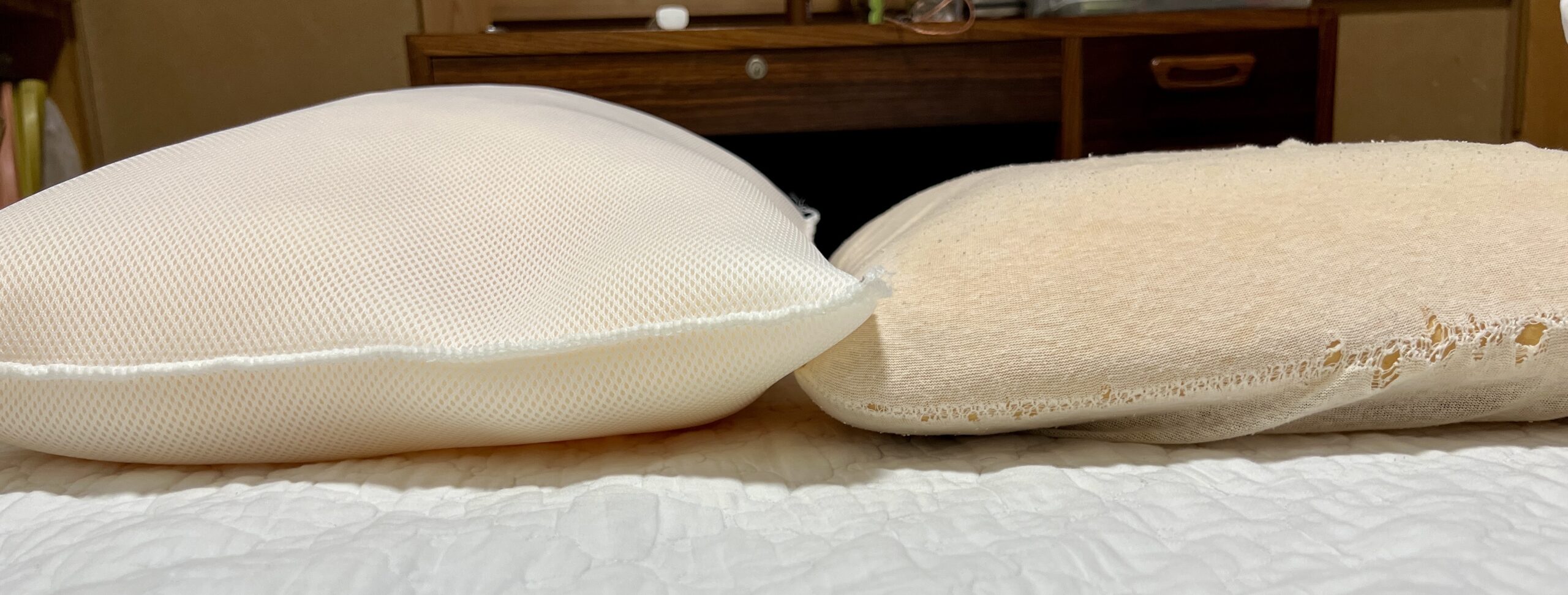 テンピュールコンフォートエアピローとソナタピローの高さを比較