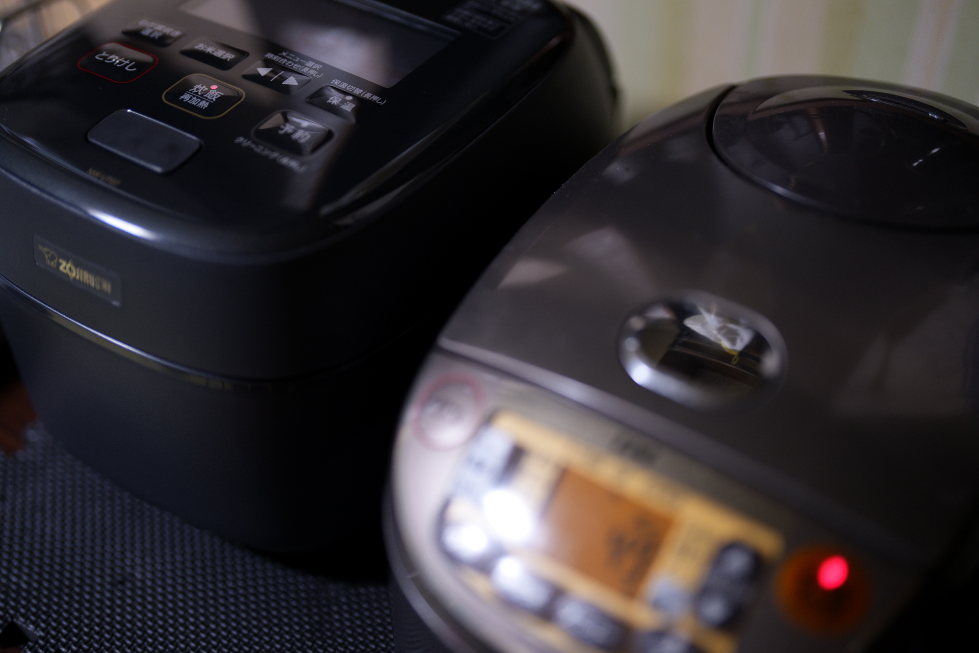 象印の炎舞炊き採用モデルと極め炊き採用モデル