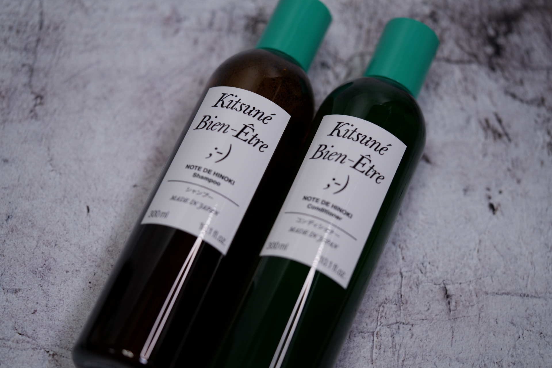 メゾンキツネのシャンプーとコンディショナー